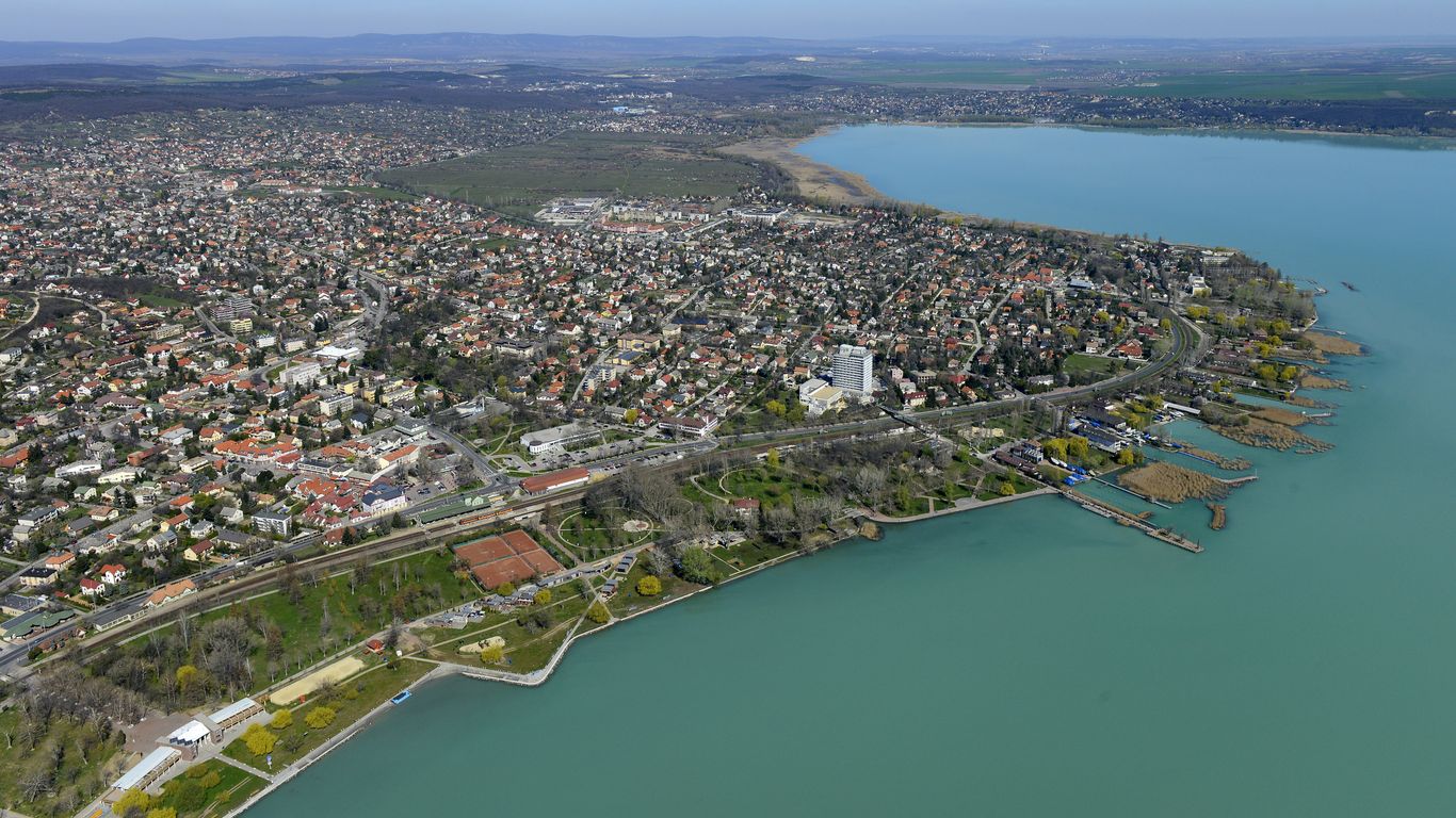Hoteles en Balatonalmádi