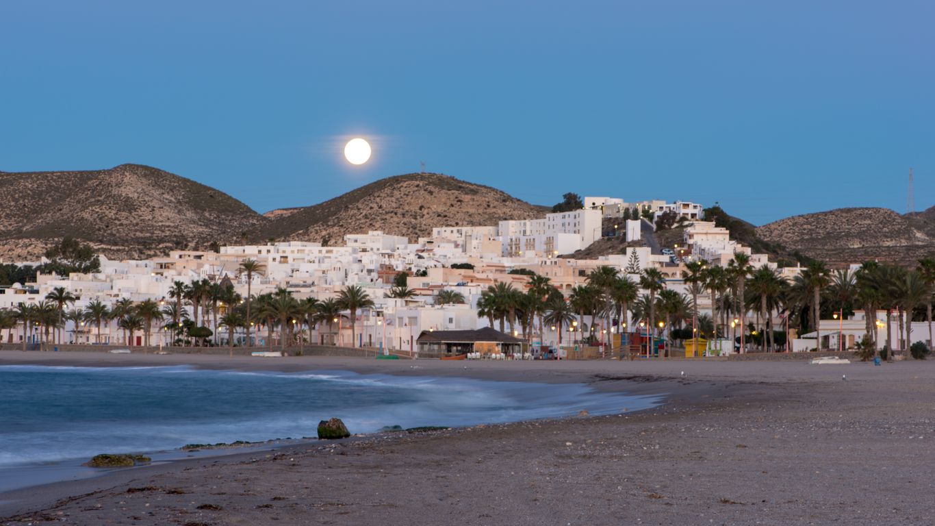 Hoteles en Carboneras