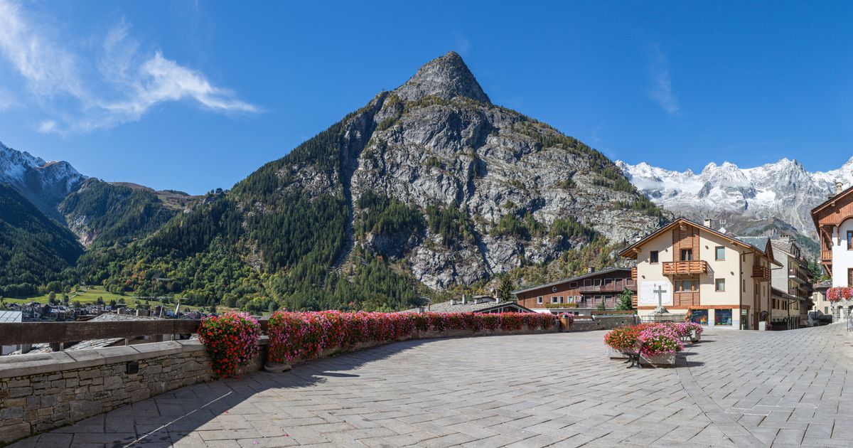 Hotels in Courmayeur ab CHF 70 Finde günstige Hotels mit momondo