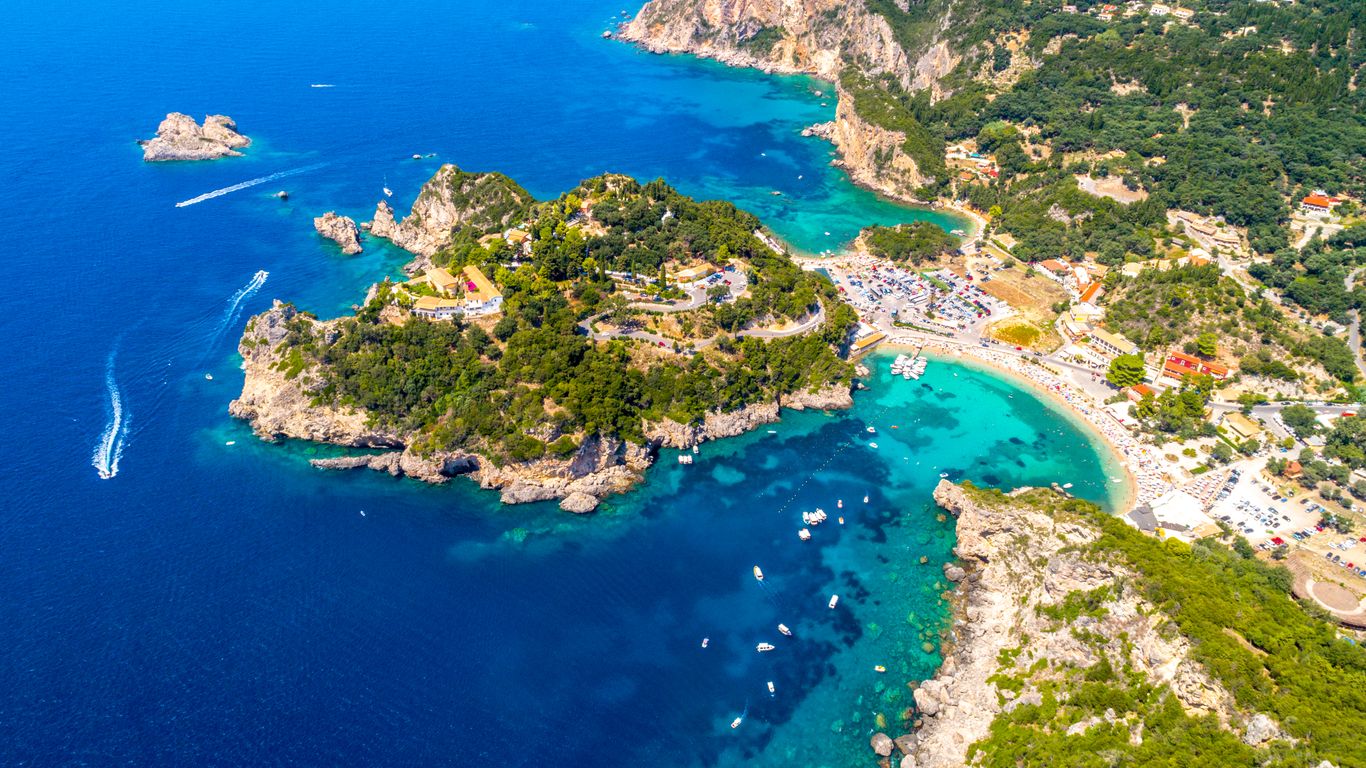 Hoteluri în Palaiokastritsa