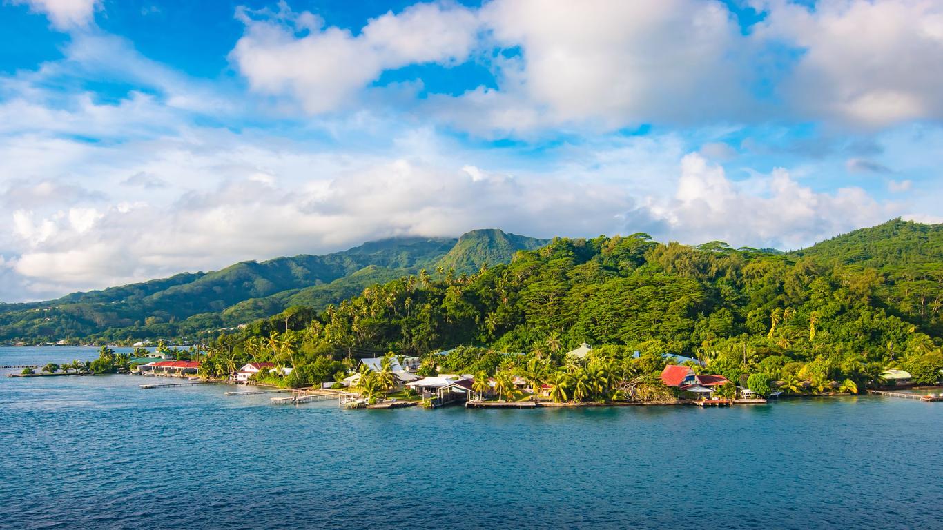 Vacations in Leeward Islands