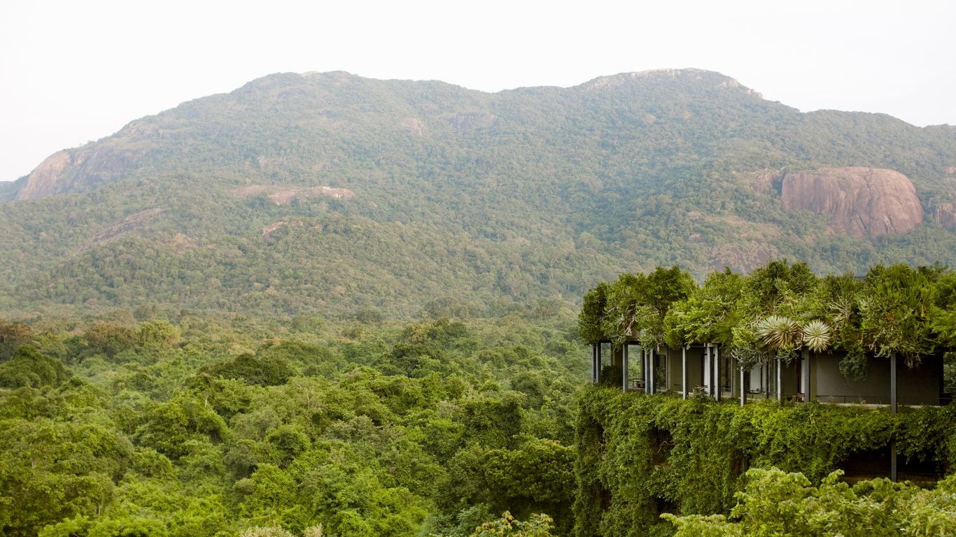 Hotels in Kandalama