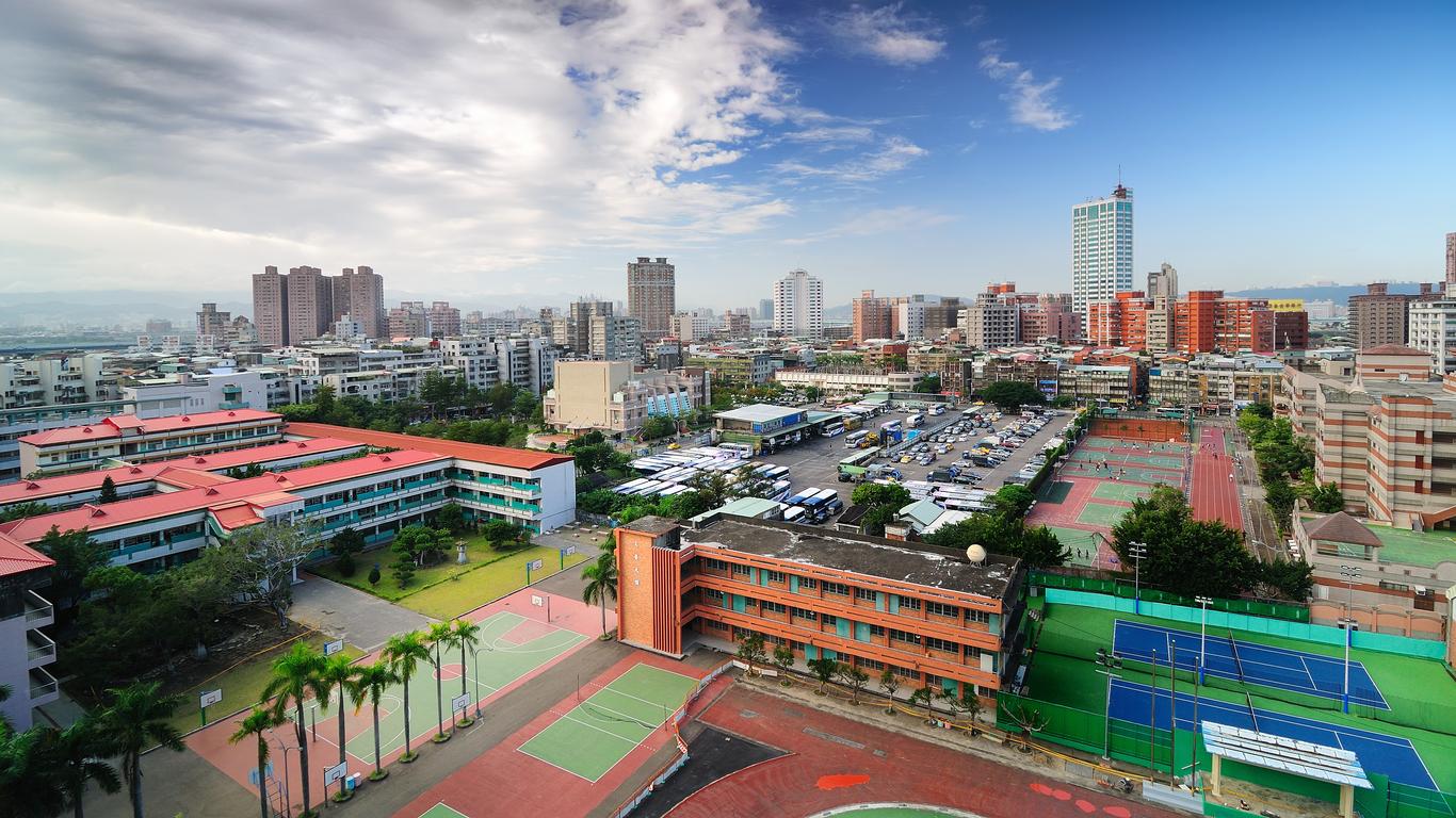 Hotels in Sanchong District