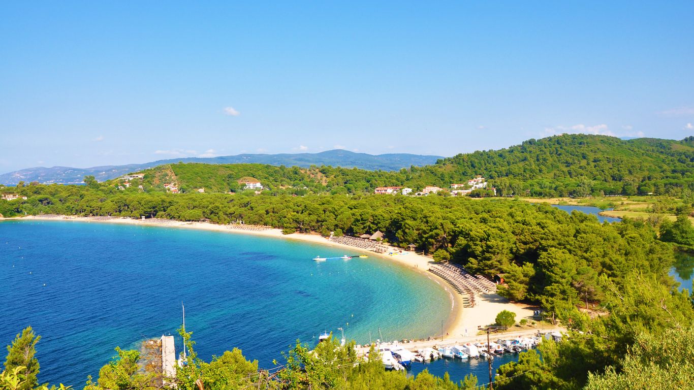 Hotels in Koukounaries