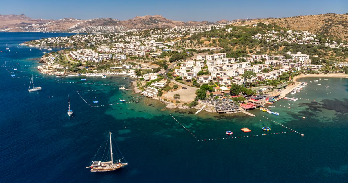 Biteez Bitez Travel Guide | Bitez Tourism - KAYAK