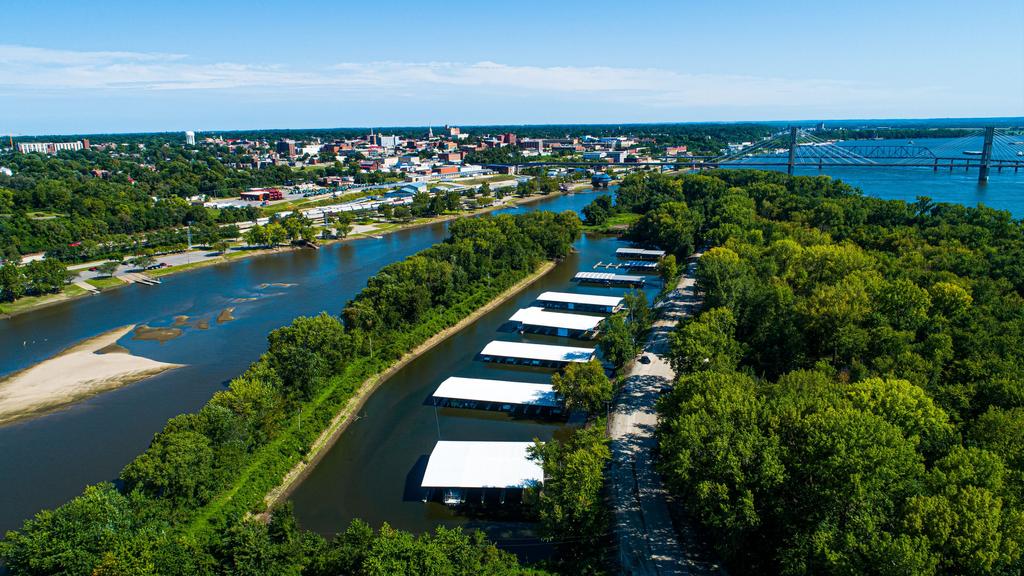 Car Rentals in Quincy, Illinois Search for Rental Cars Car Rentals in Quincy, Illinois Search for Rental Cars