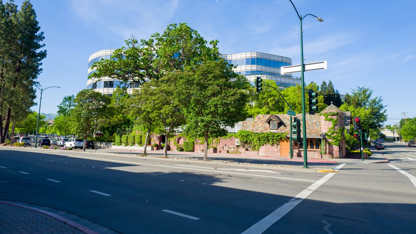 Holidays in Walnut Creek