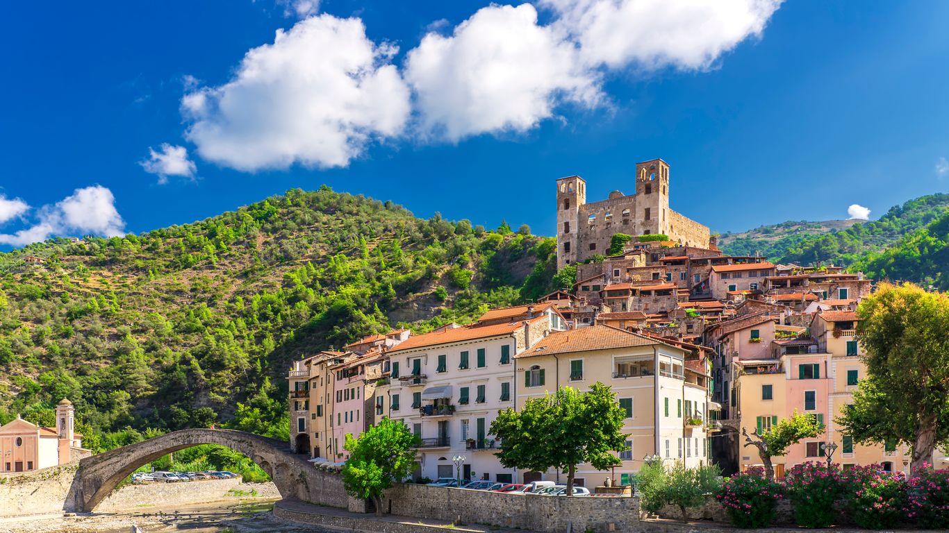 Hotels in Dolceacqua
