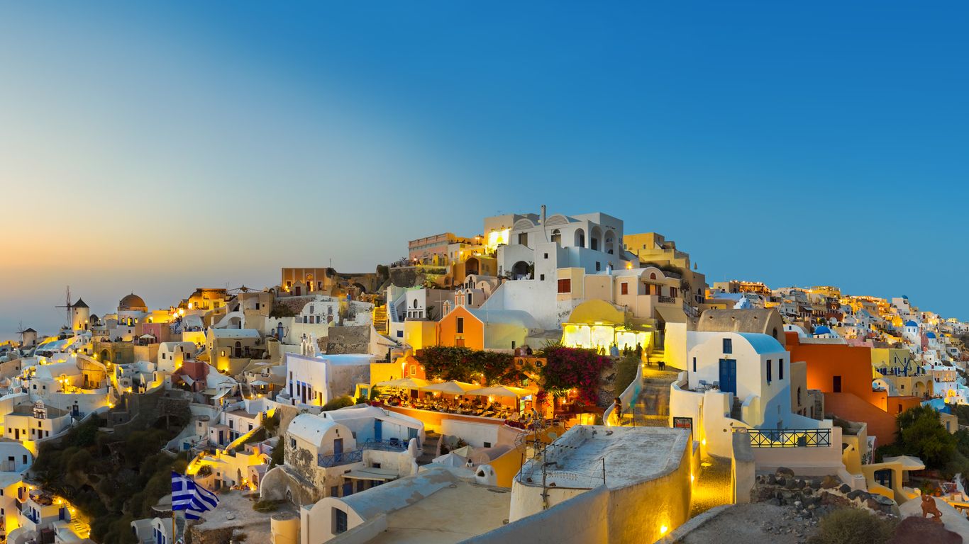 Vacations in Oia