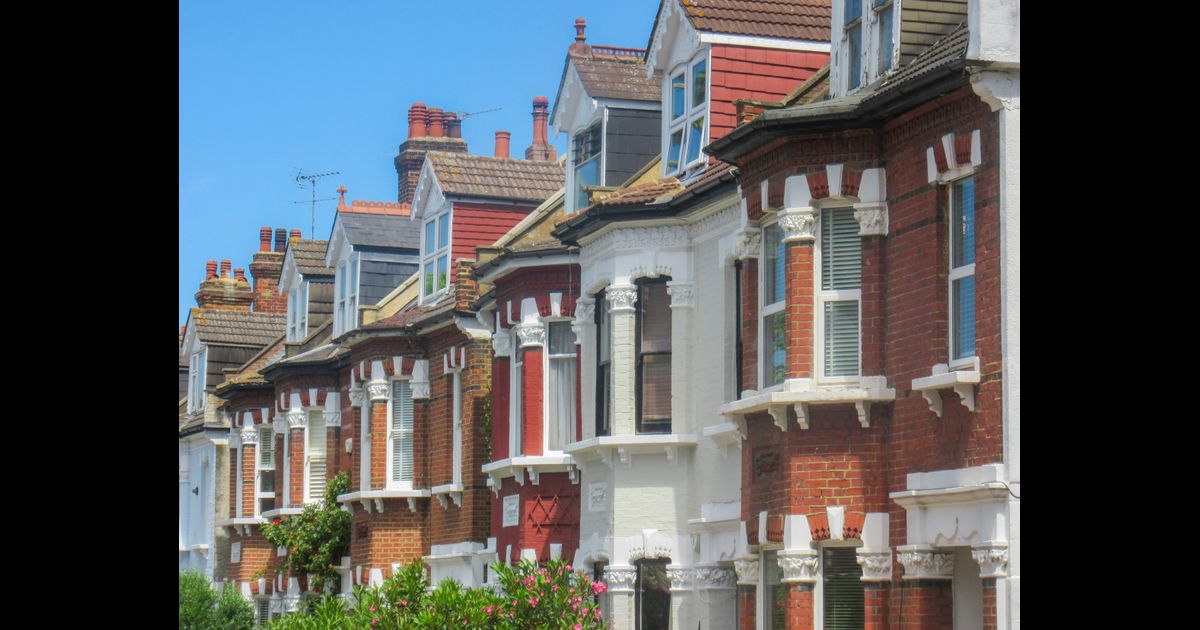 Alamo hire cars in Hounslow from £17/day KAYAK