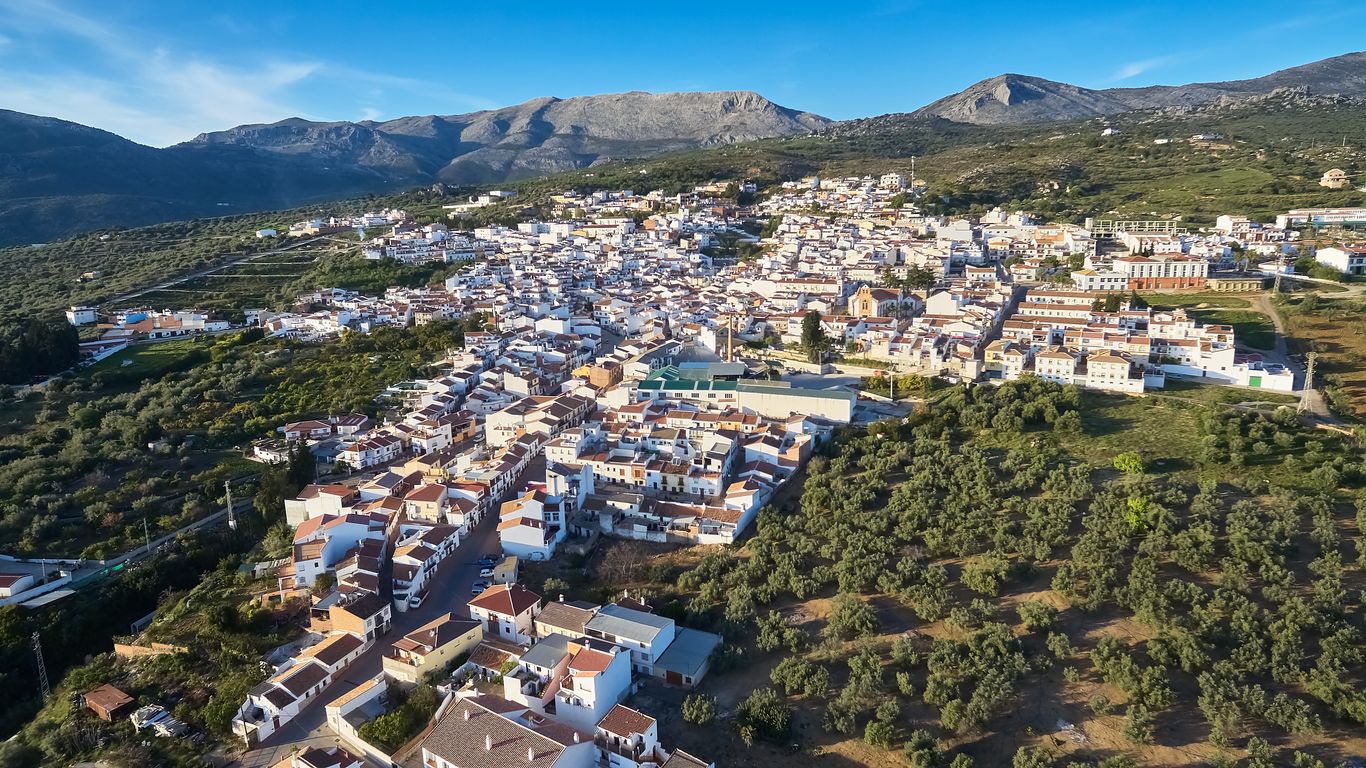 Hoteles en Periana