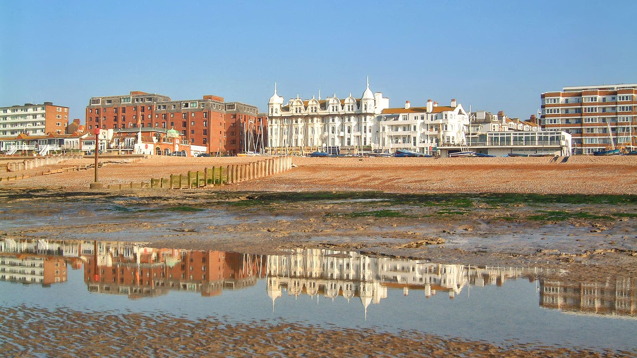 Car Hire in Bexhill-on-Sea from £27/day - Search for car rentals on KAYAK