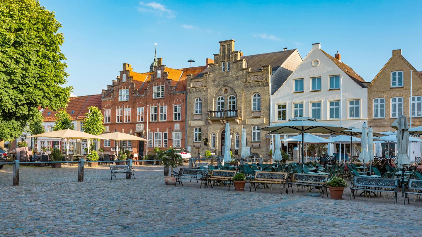 16 Best Hotels in Friedrichstadt - KAYAK