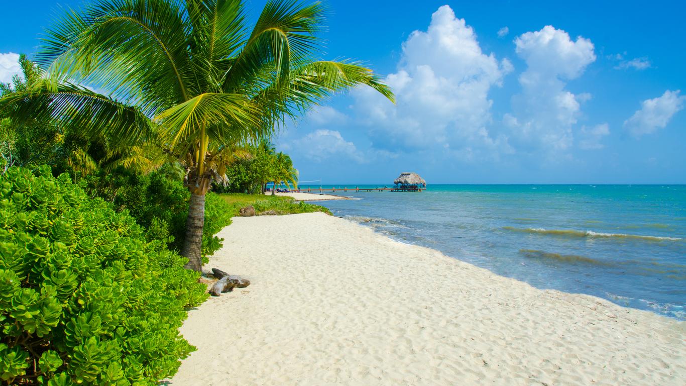 Hotels in Coco Plum Cay