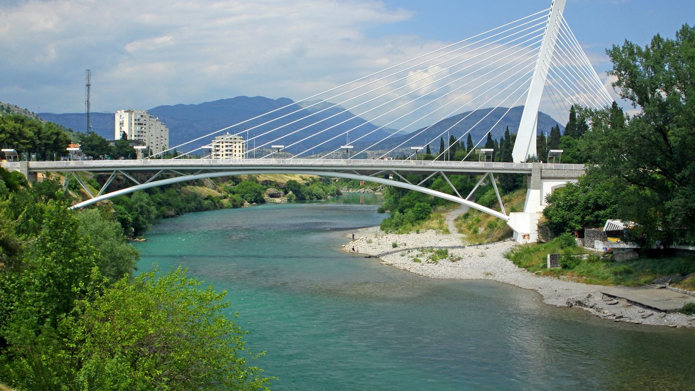 Flights to Podgorica Golubovci