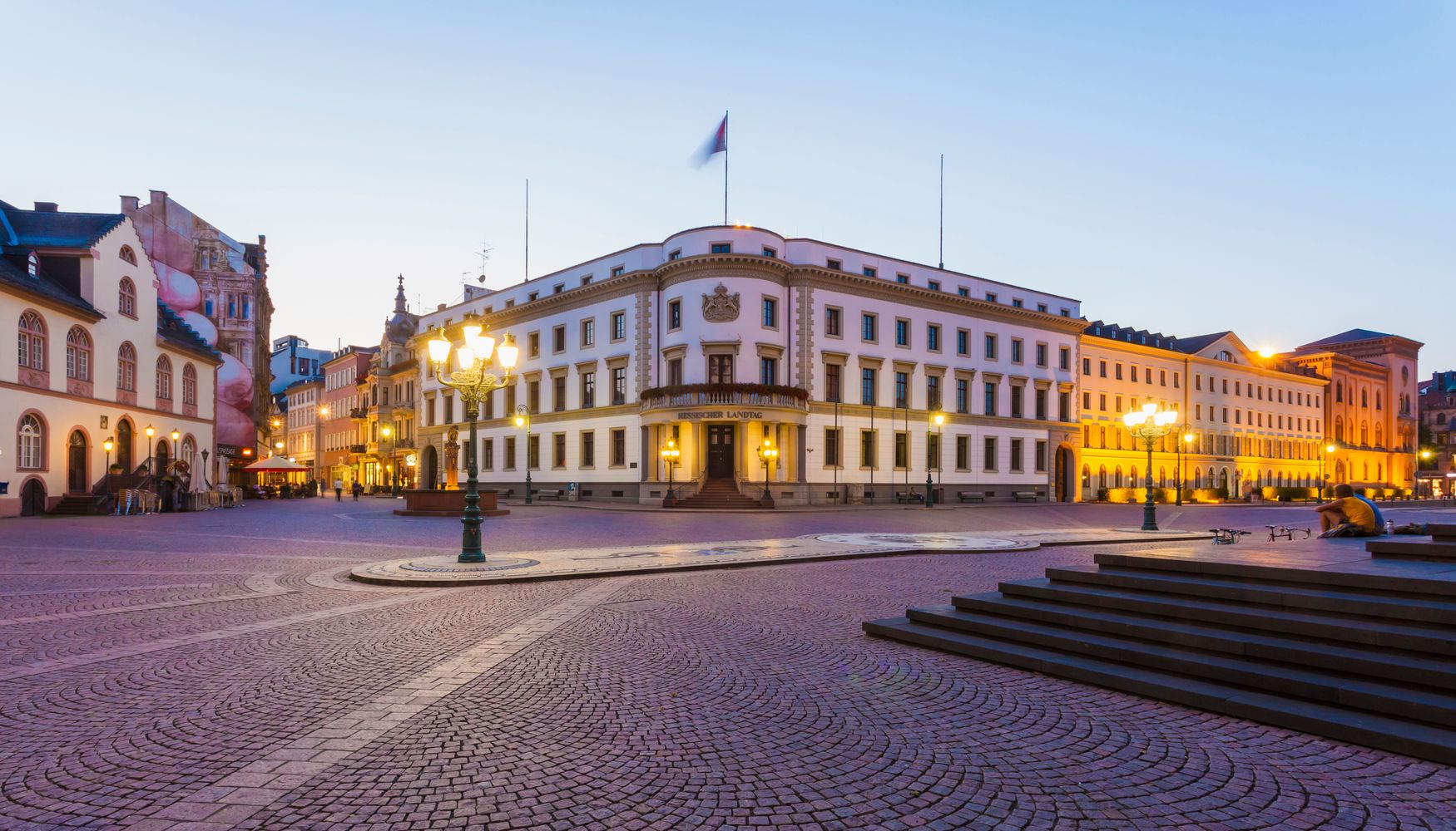 Dollar Mietwagen In Wiesbaden Kayak