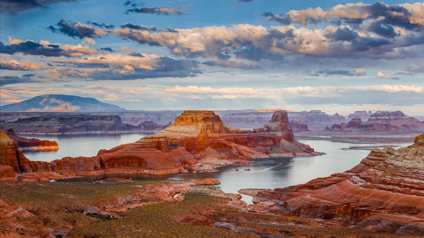 Hotels in Lake Powell