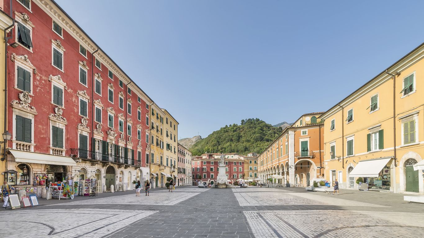 Hotels in Carrara