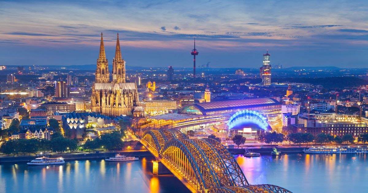Colpgne Cologne Travel Guide | Cologne Tourism - KAYAK