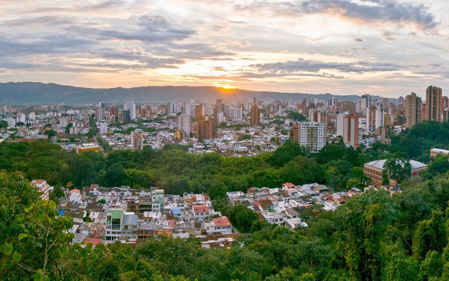 Cheap Flights from St. Louis to Colombia from $733 - KAYAK