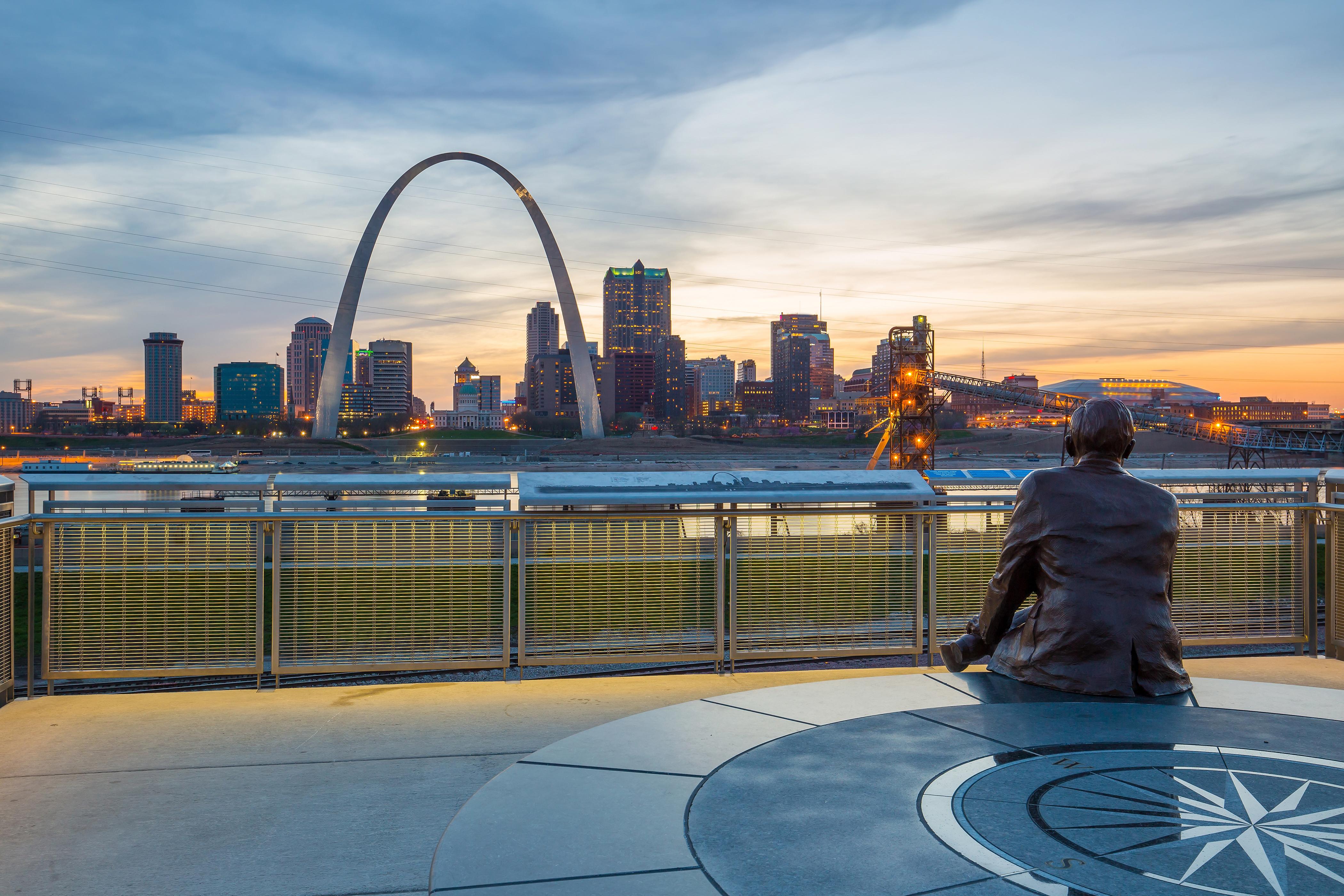 St. Louis Travel Guide | St. Louis Tourism - KAYAK