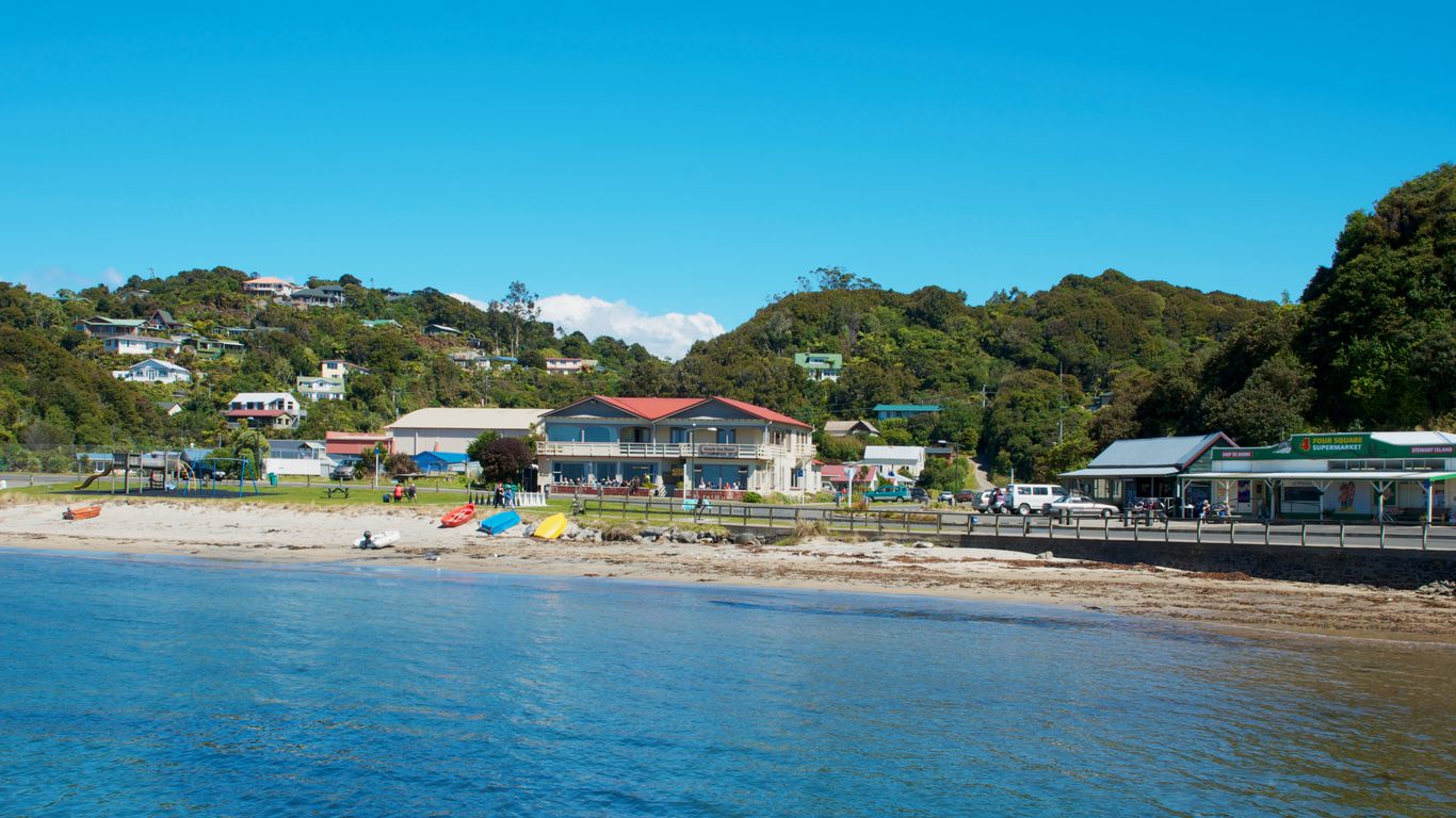 Vacations in Stewart Island
