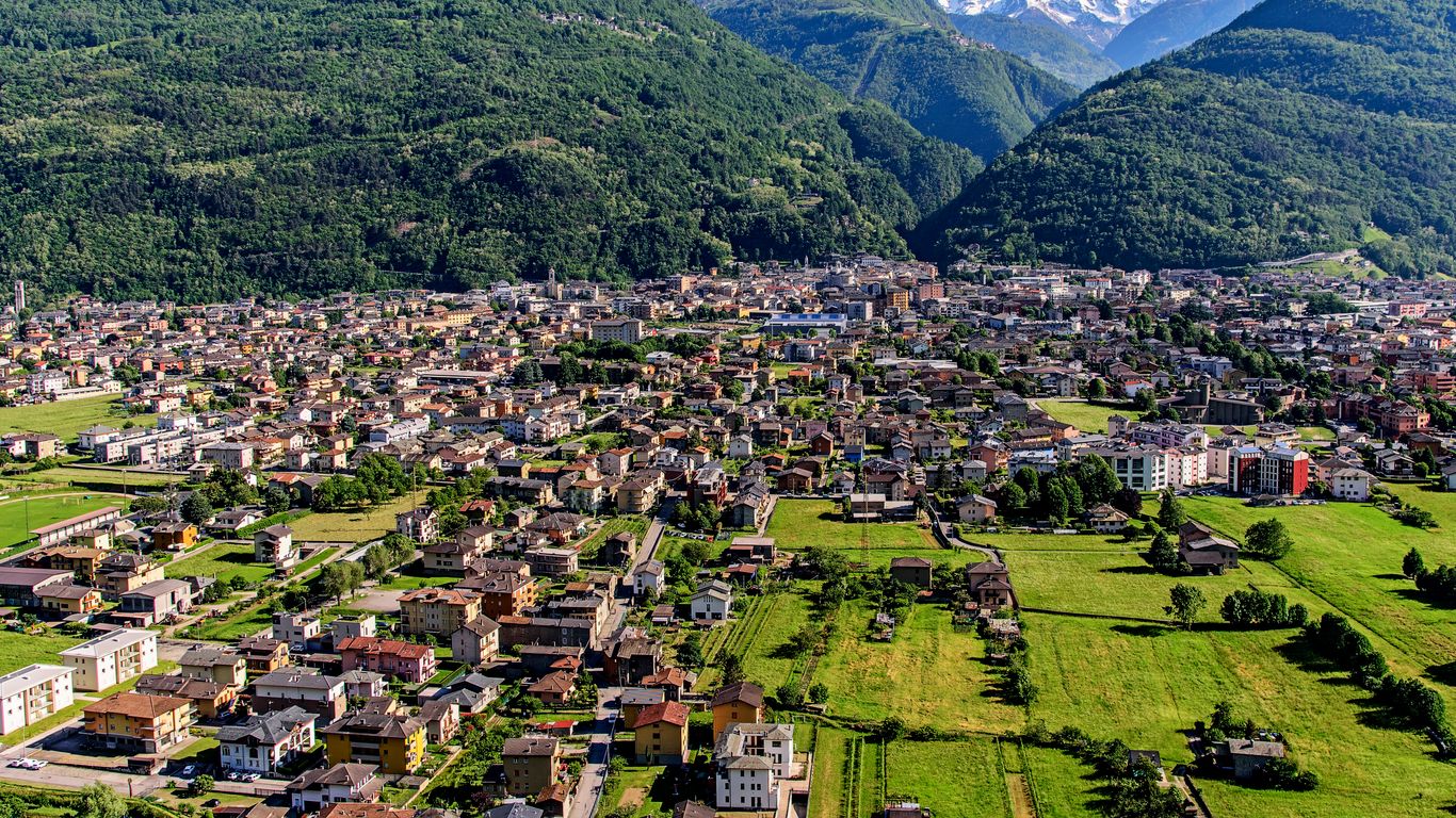 Hotels in Morbegno