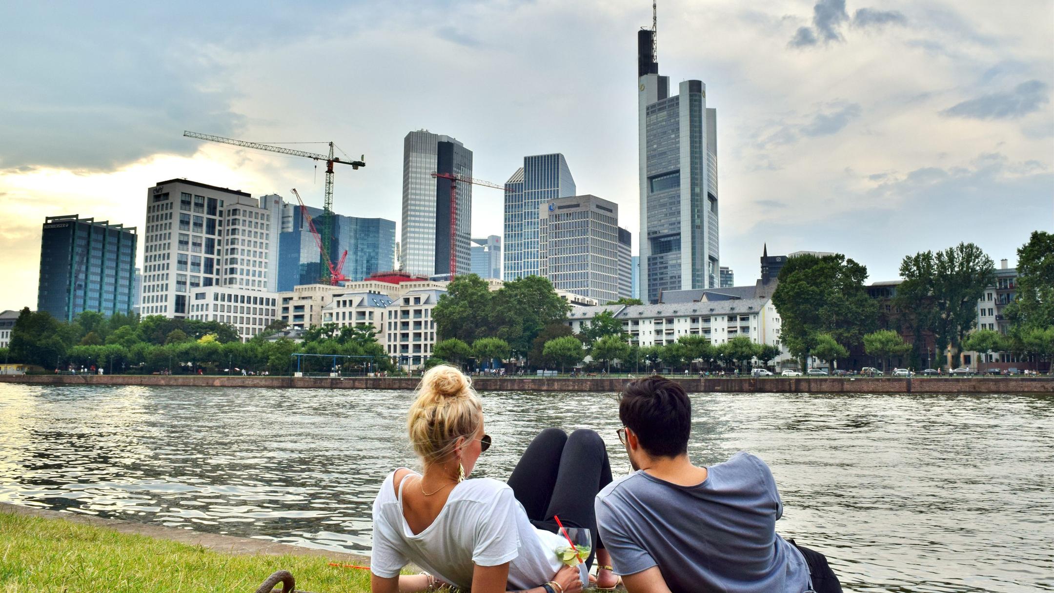 Flüge Von Frankfurt Am Main Nach Istanbul www.momondo.de