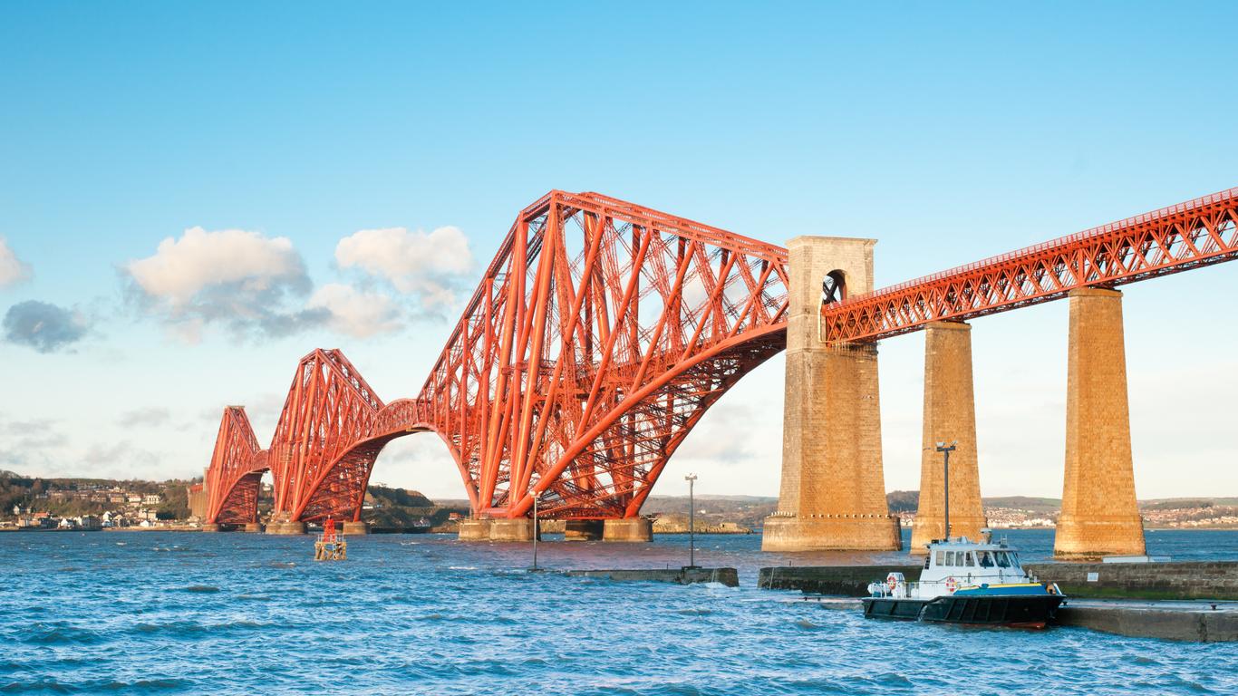Hotely v South Queensferry