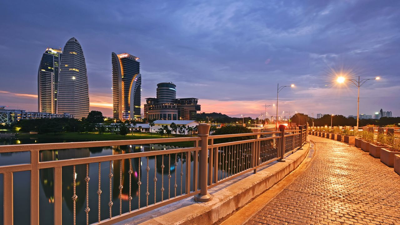 Putrajaya Travel Guide Putrajaya Tourism KAYAK