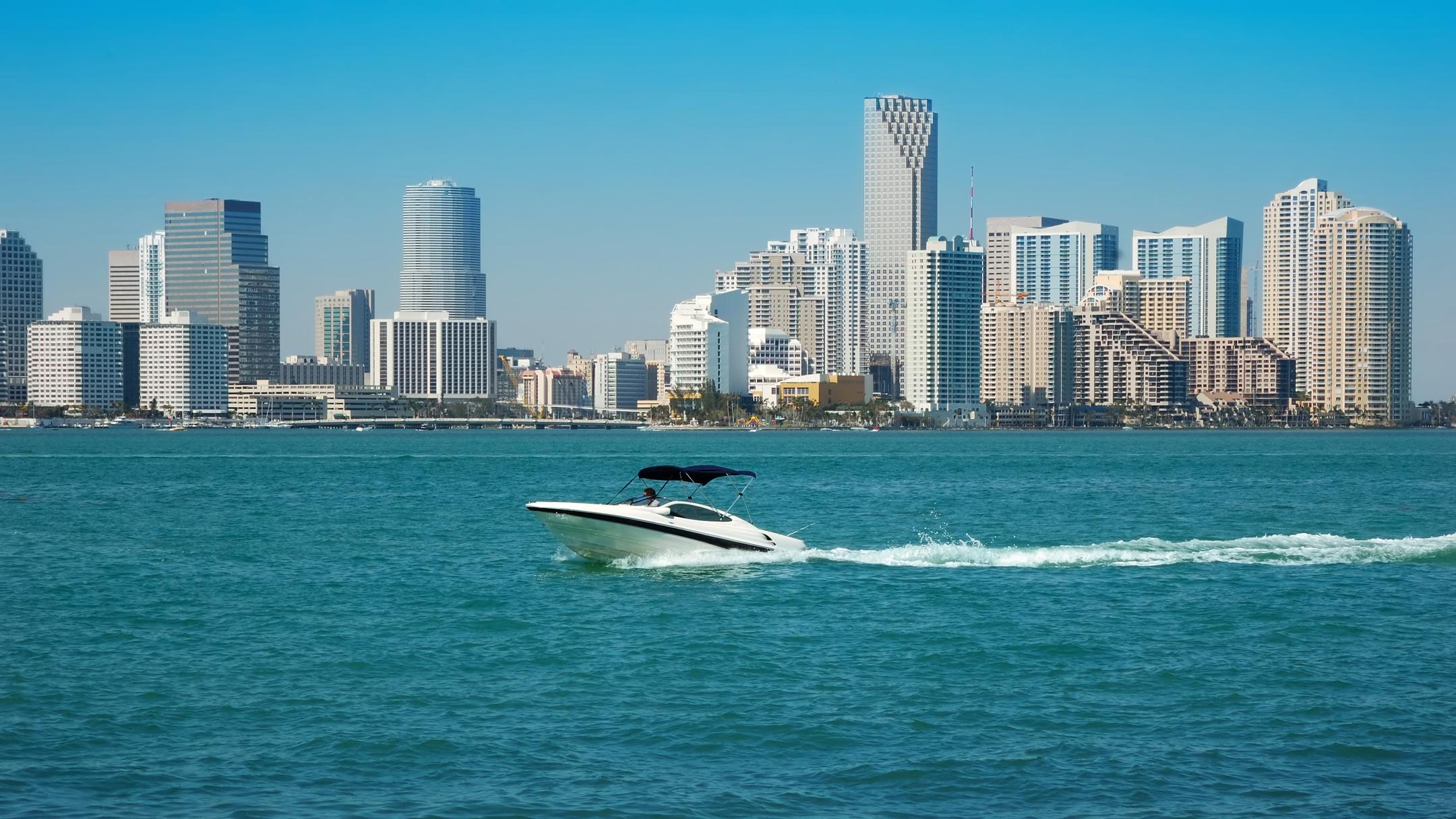 Cheap Flights from Detroit to Miami from $42 | (DTW - MIA) - KAYAK