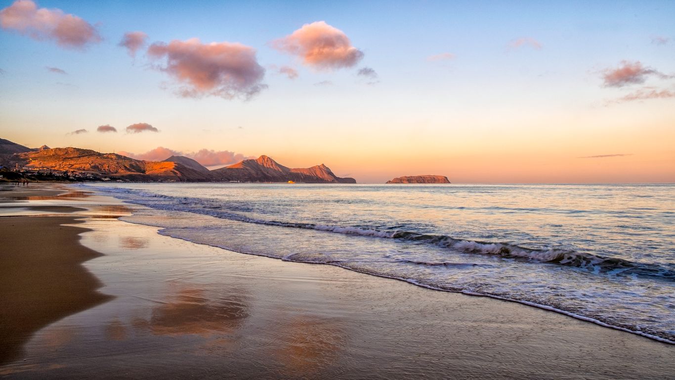 Flights to Porto Santo