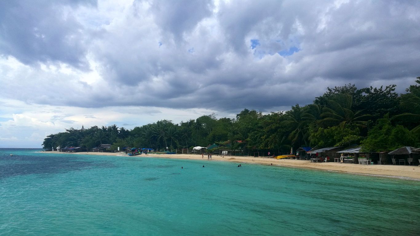 Hotels in Badian