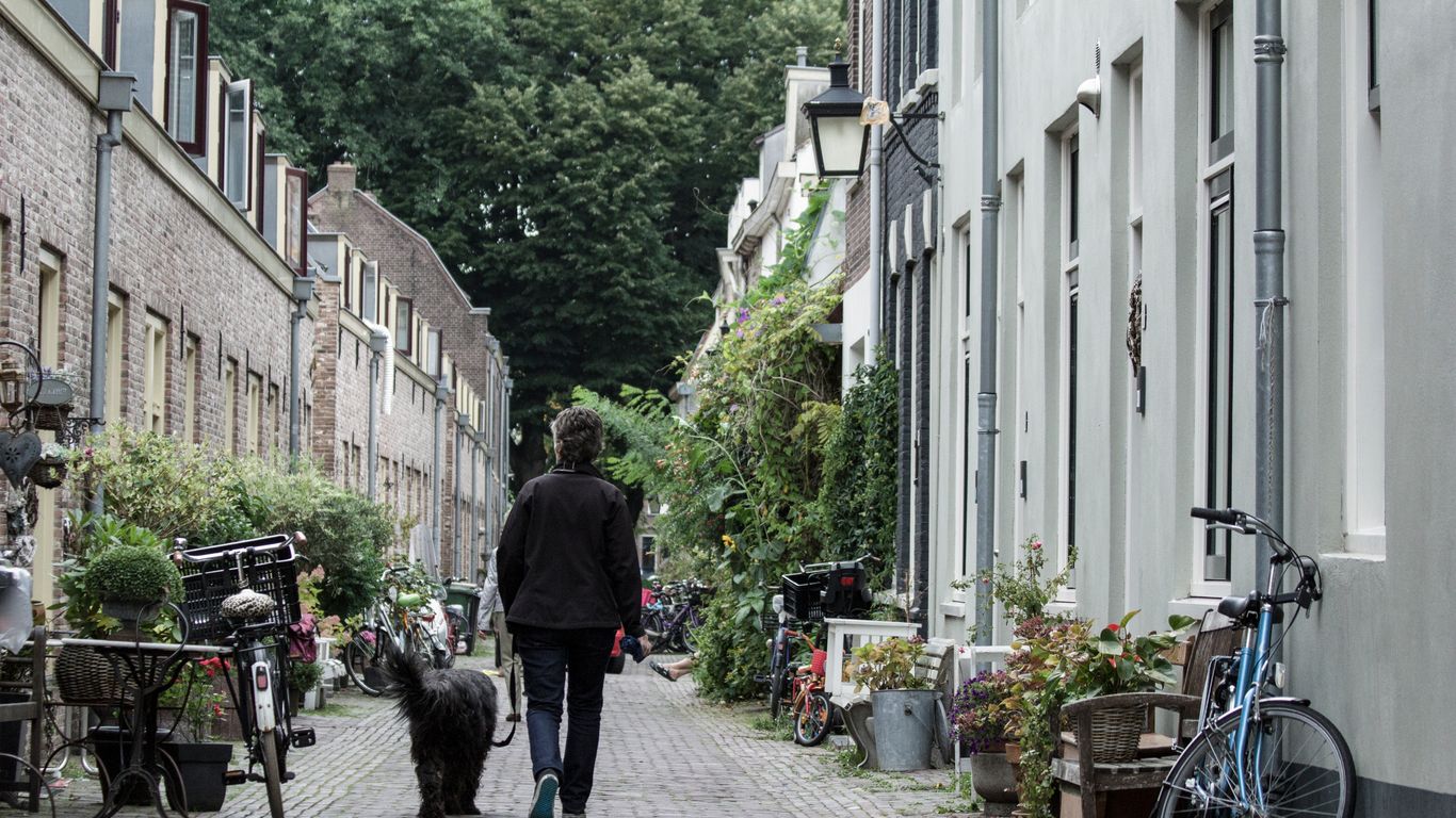 Flights to Utrecht