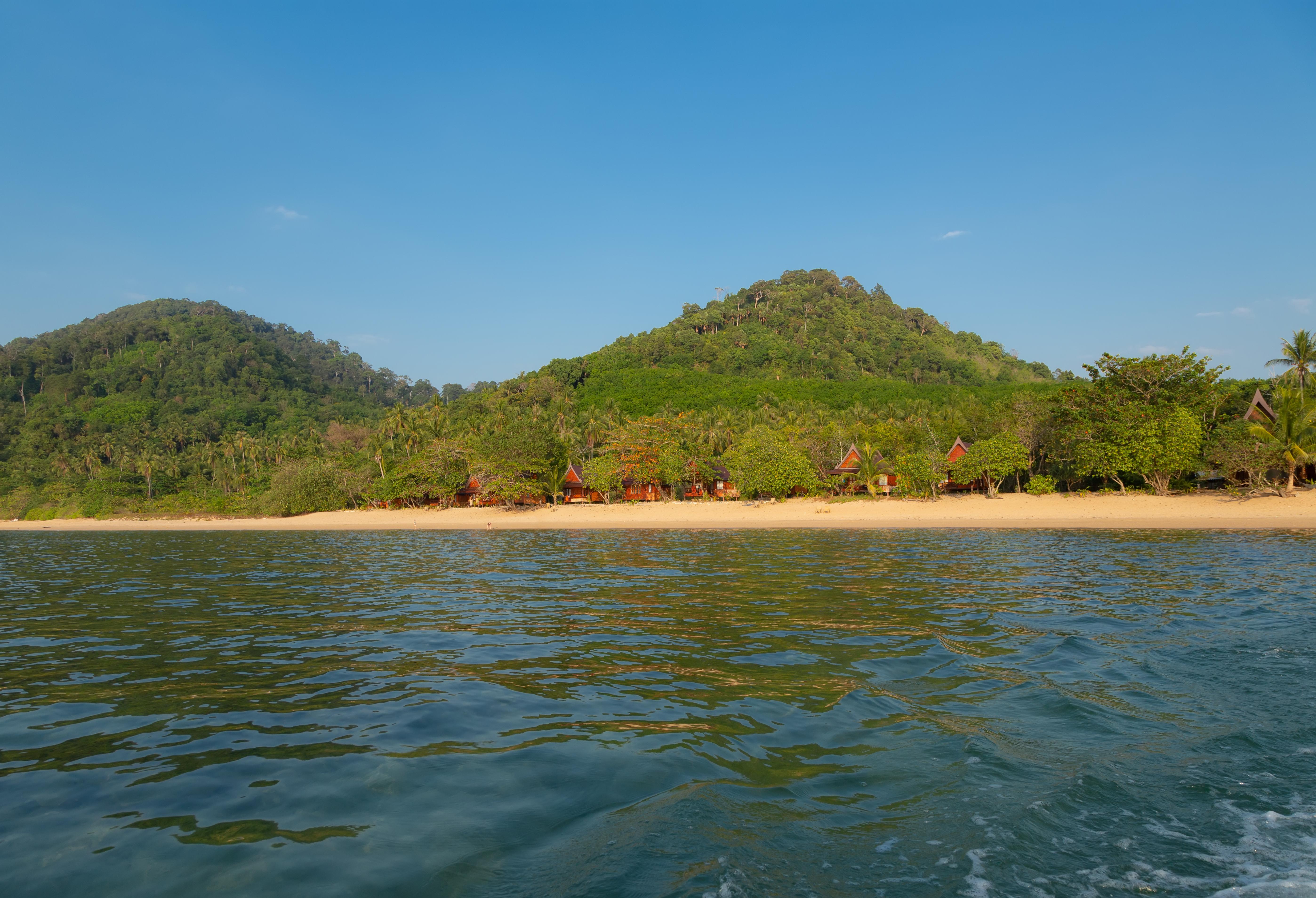 Resorts in Ko Libong from $15/night - KAYAK