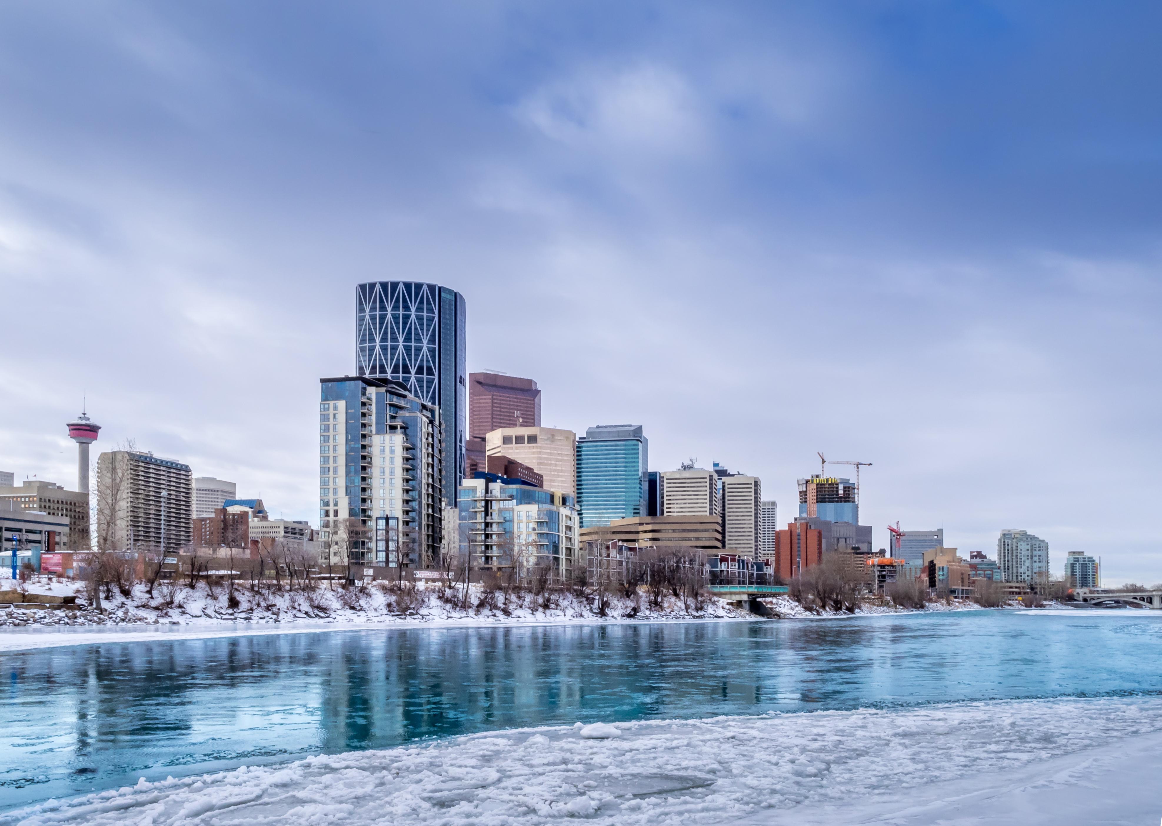 Flights from Toronto Pearson Intl Airport to Calgary from 108