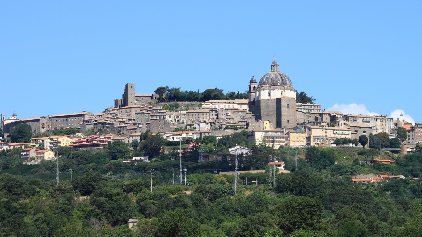 Hotels in Montefiascone