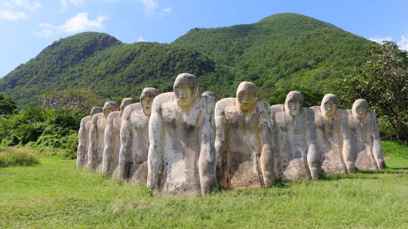Flights to Martinique