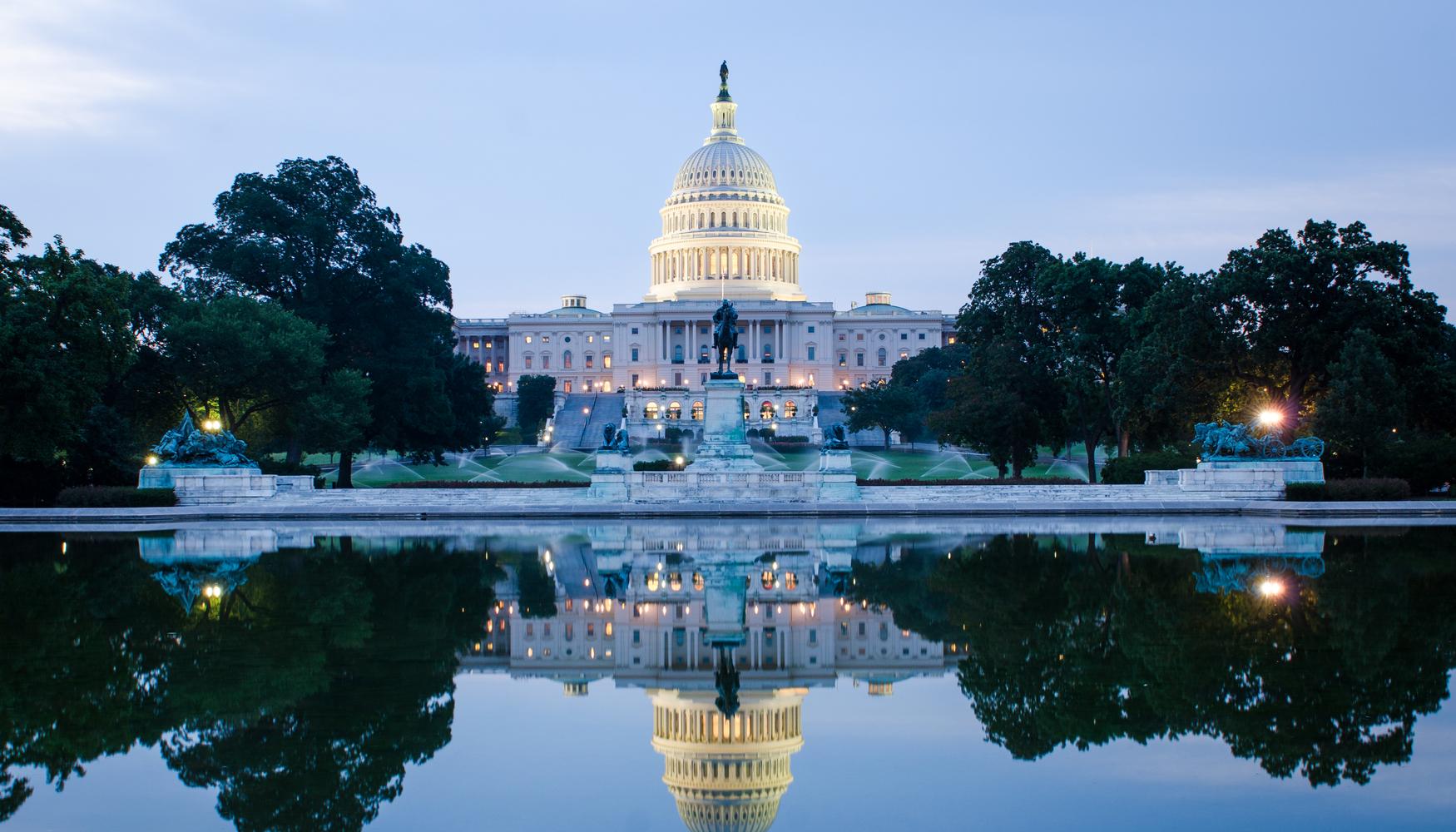 Holidays in Washington from £999 Search Flight+Hotel on KAYAK