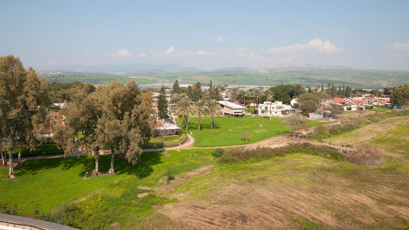 Hotels in Ginosar