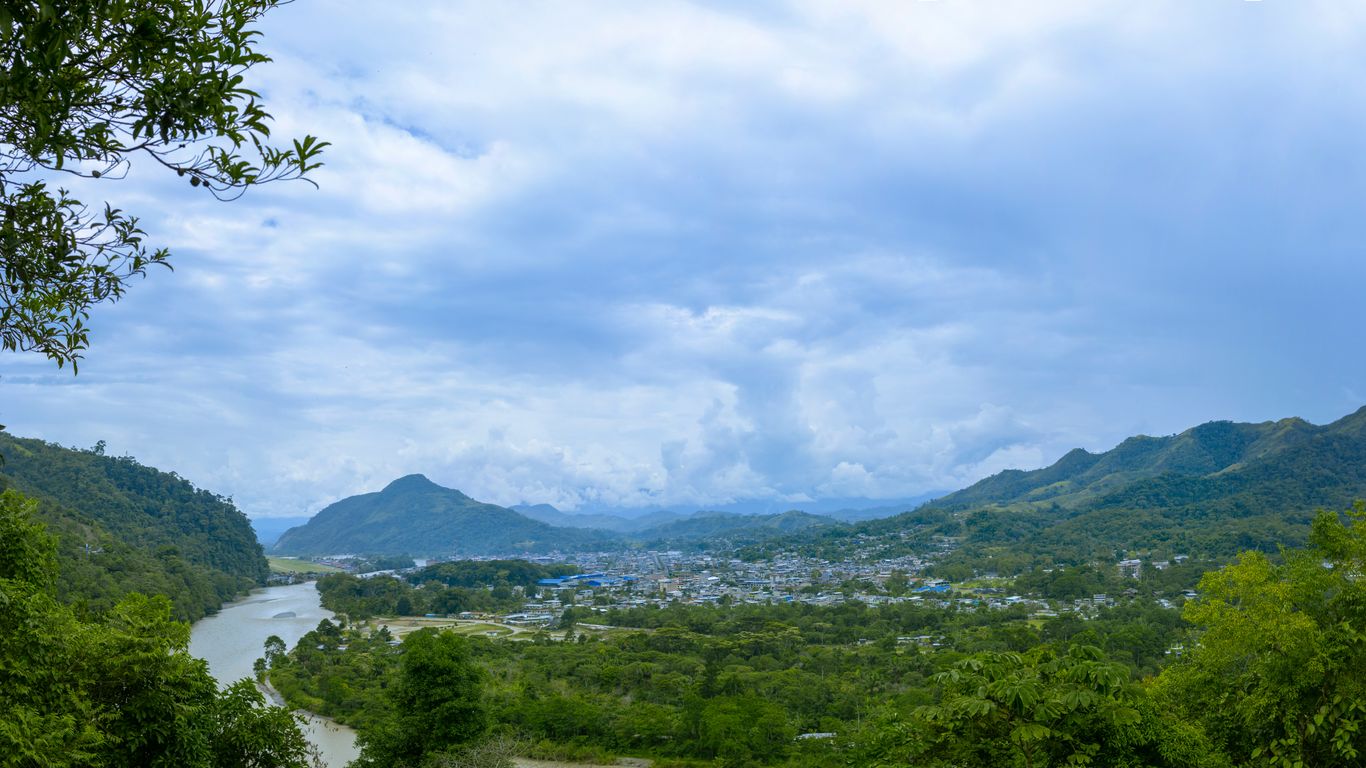 Flights to Tingo Maria