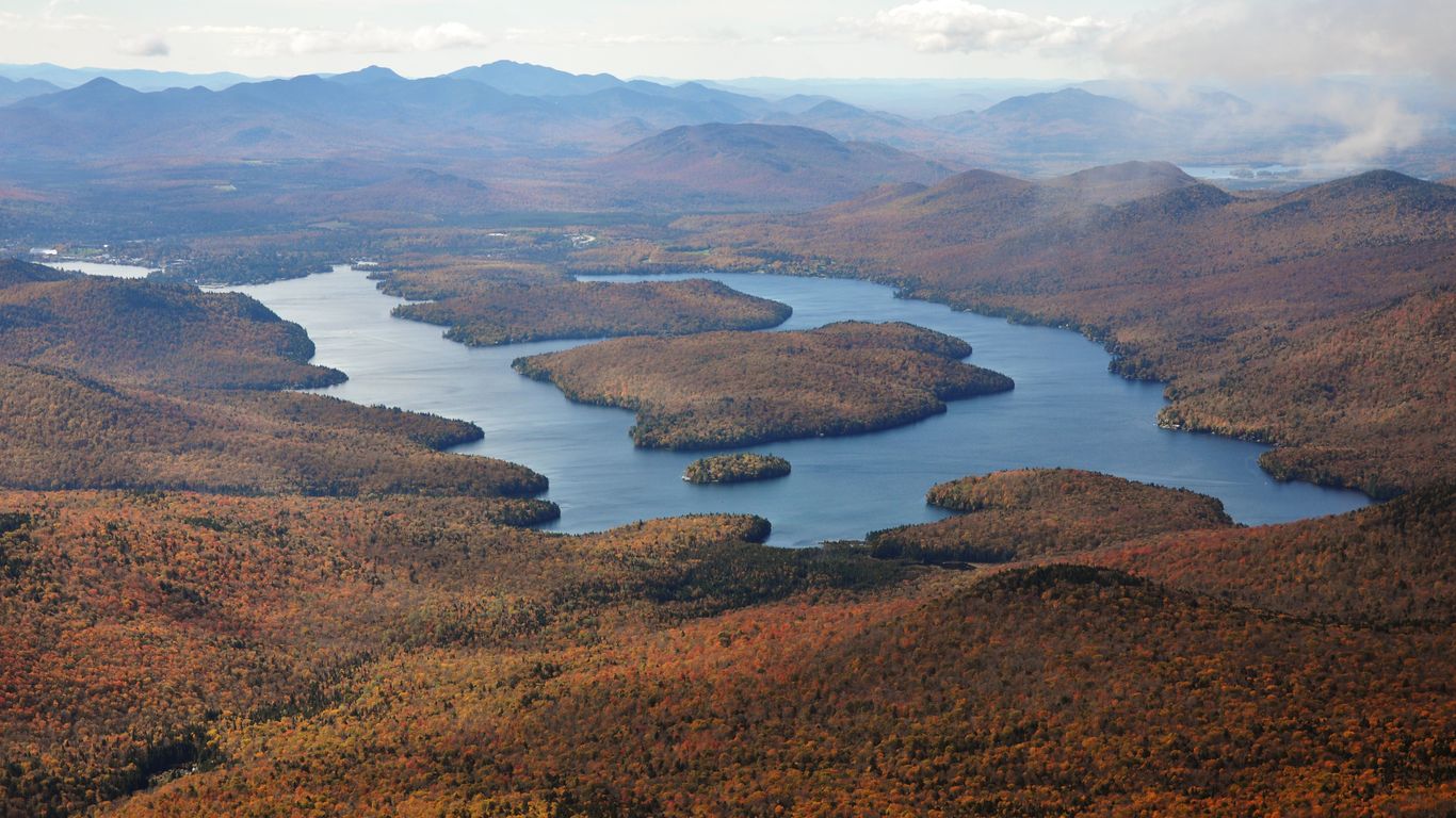 Hotels in Lake Placid