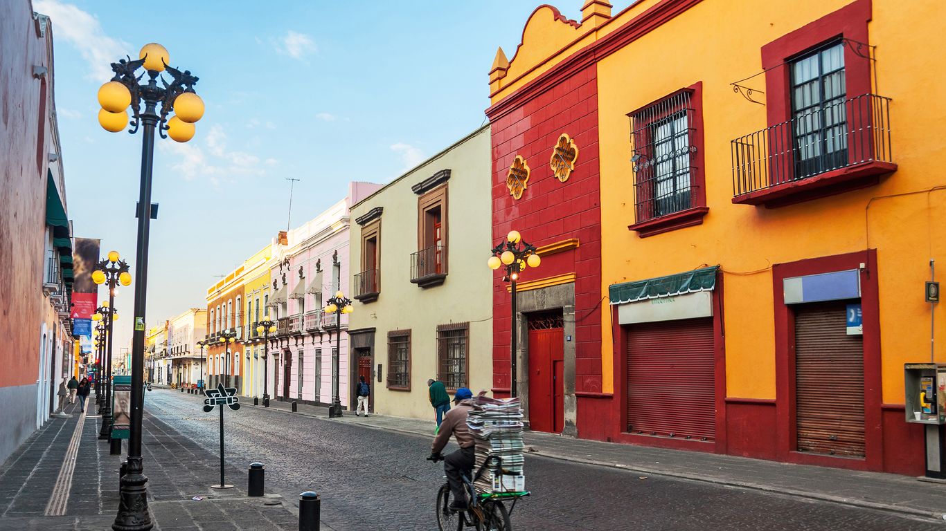 Flights to Puebla de Zaragoza Huejotzingo