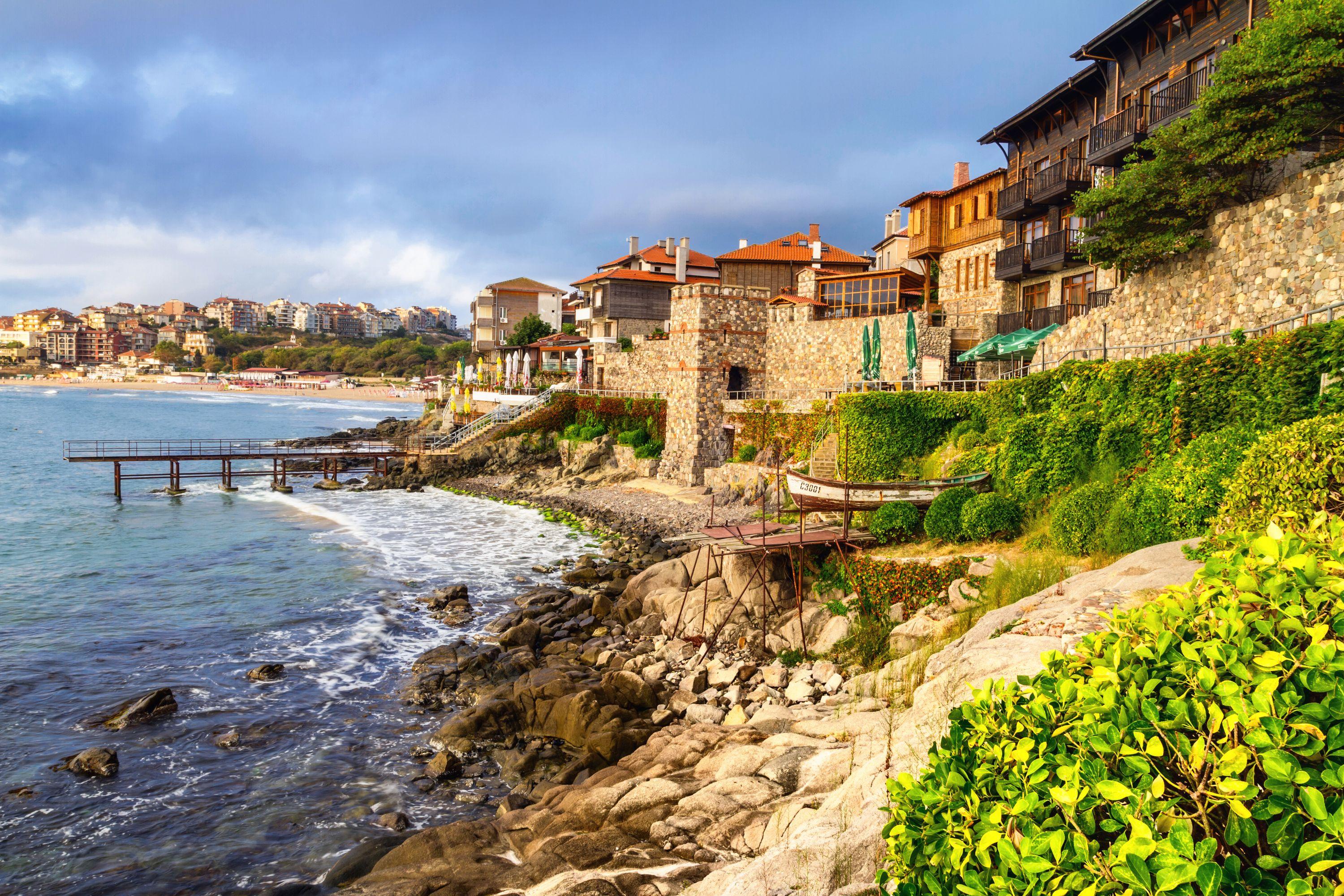 Your Gateway to the Bulgarian Riviera: Seamless Burgas Airport Rent a Car Services () Your Gateway to the Bulgarian Riviera: Seamless Burgas Airport Rent a Car Services