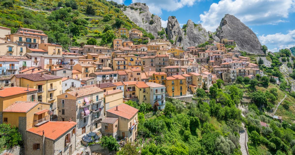 Hotels in Castelmezzano ab 72 € Finde günstige Hotels mit momondo
