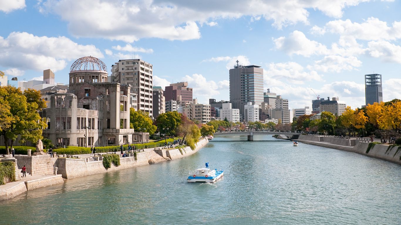 Flights to Prefectuur Hiroshima