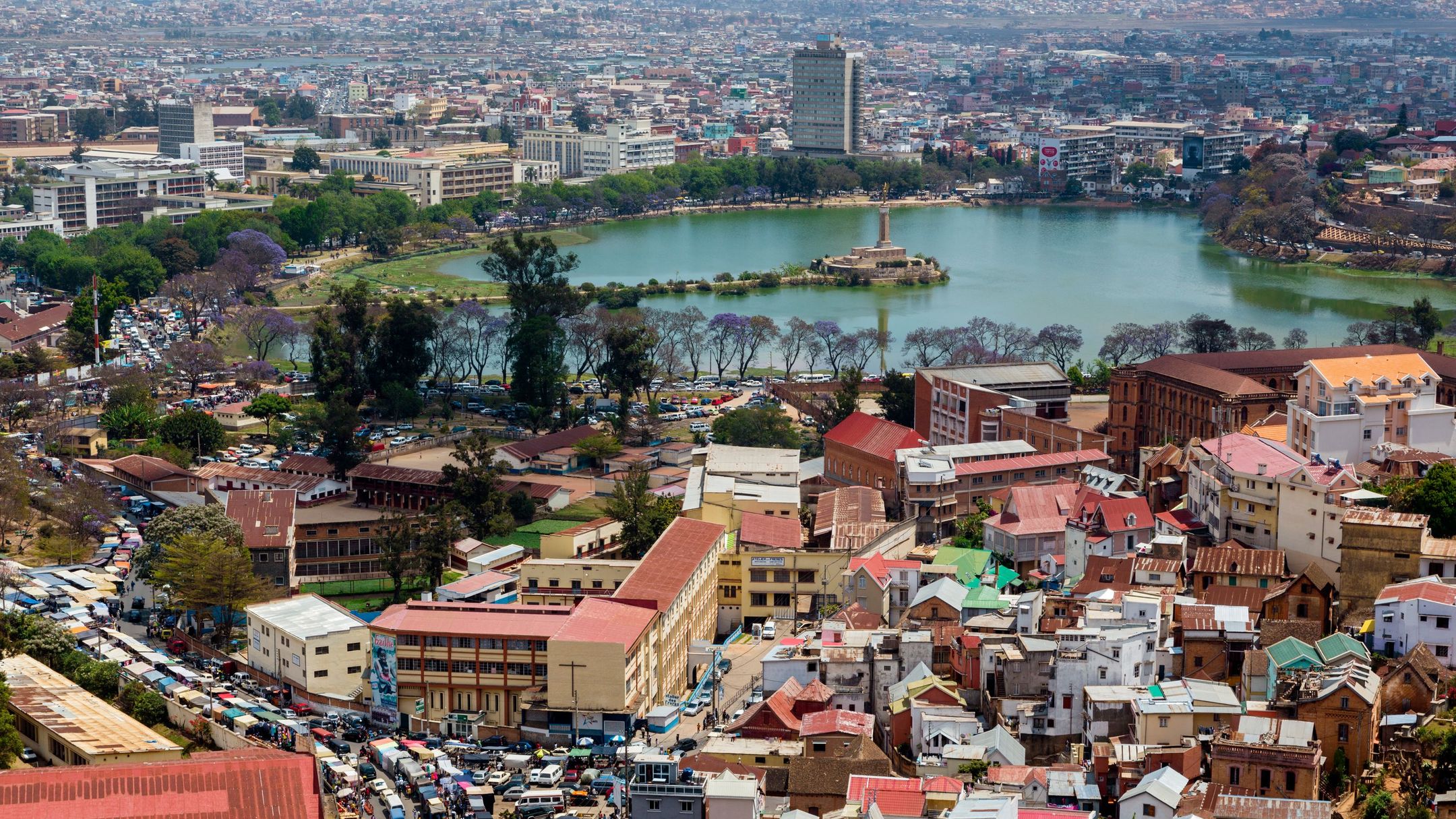 Antananarivo Travel Guide Antananarivo Tourism KAYAK antananarivo-travel-guide-antananarivo-tourism-kayak