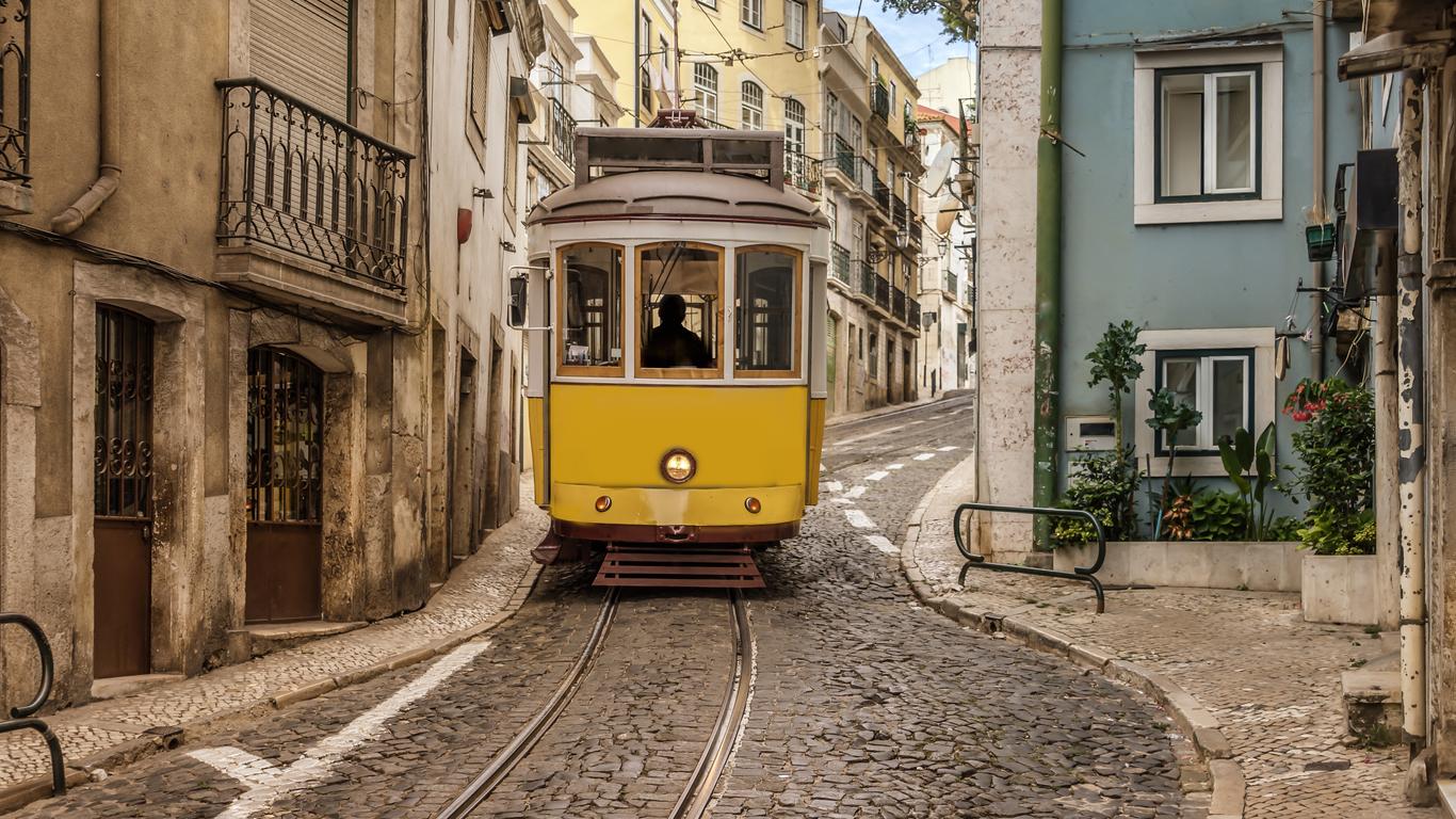 Lisbon Travel Guide  Lisbon Tourism - KAYAK