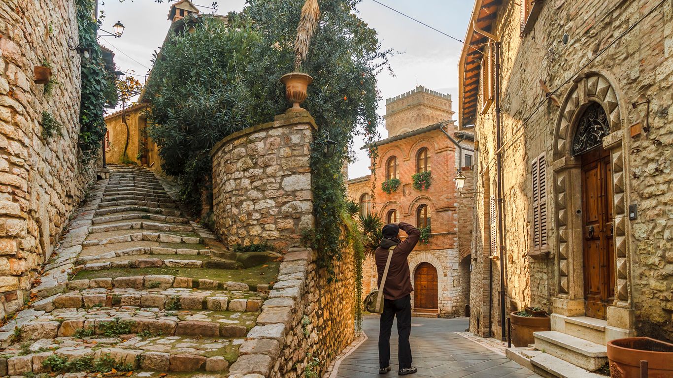 Flights to Umbria