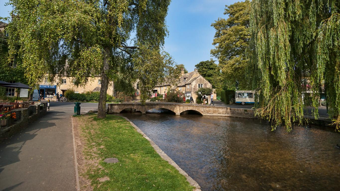 Holidays in Bourton-on-the-Water